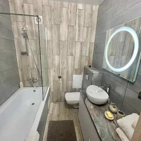 V&G Apartment Lviv Exterior photo